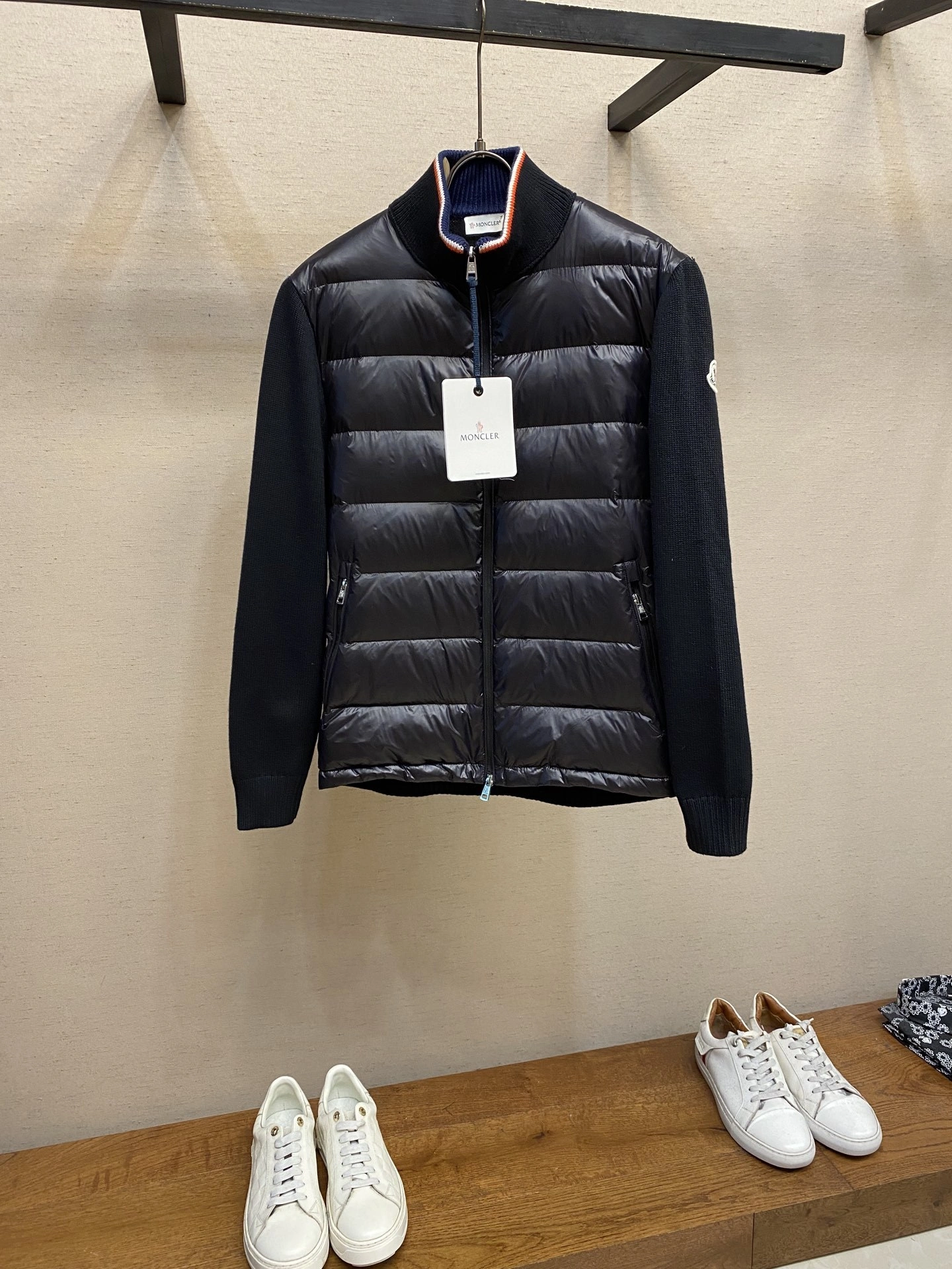 wg.luxury-- 7o9385r Down jacket white duck down item: E-F443J1832H